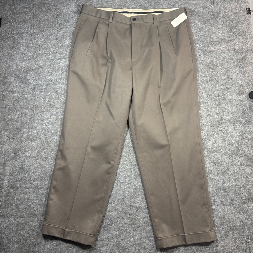 Brooks Brothers Advantage Chino Elliot Pleated Relaxed Fit Cuffed Pants 40W 29L